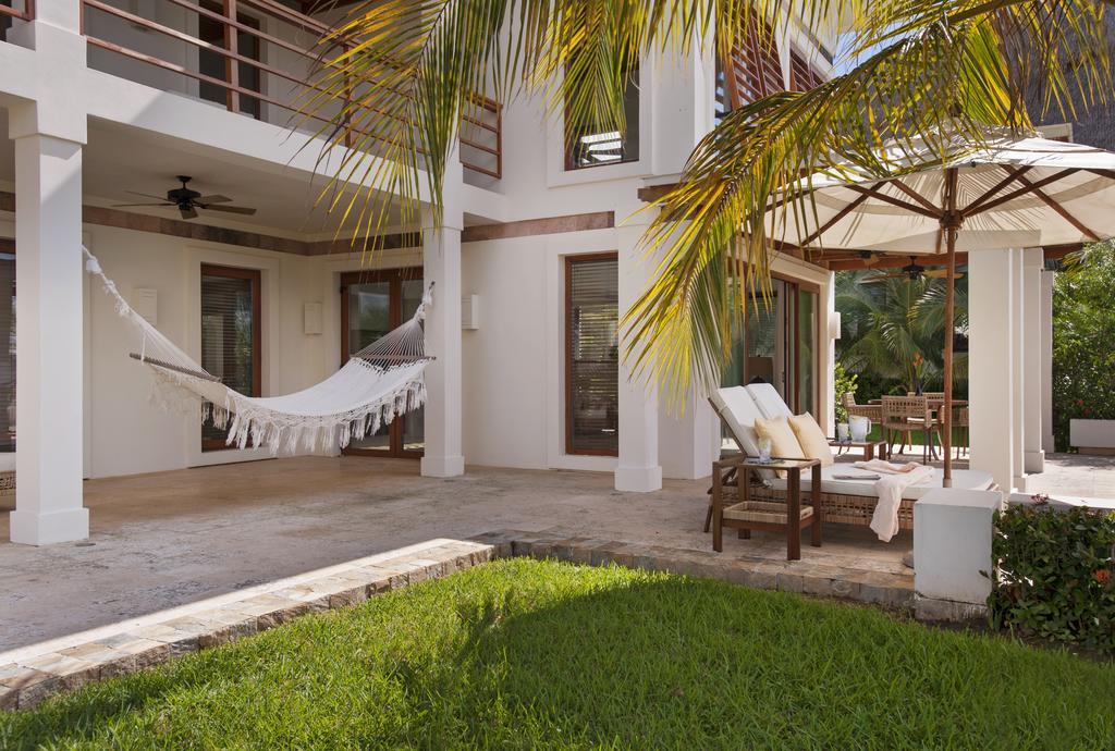 Las Verandas Hotel & Villas First Bight Exterior foto